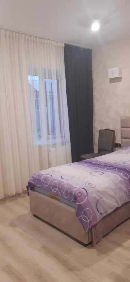 Eco House Apartment Gyumri ภายนอก รูปภาพ