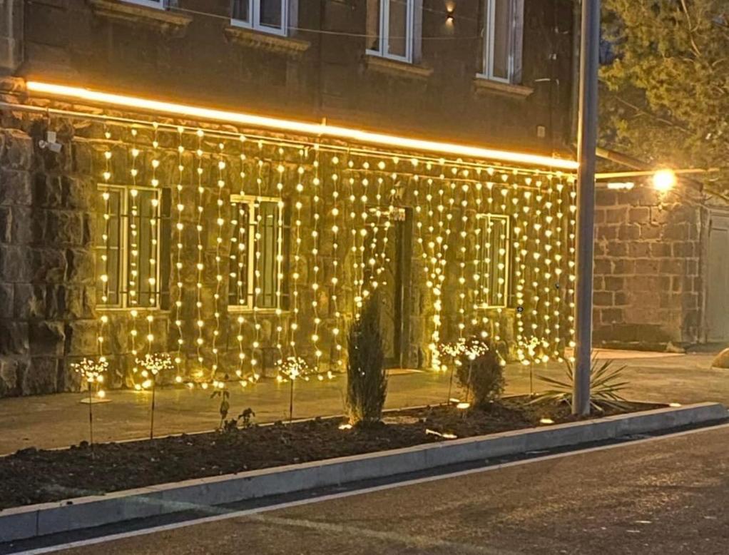 Eco House Apartment Gyumri ภายนอก รูปภาพ