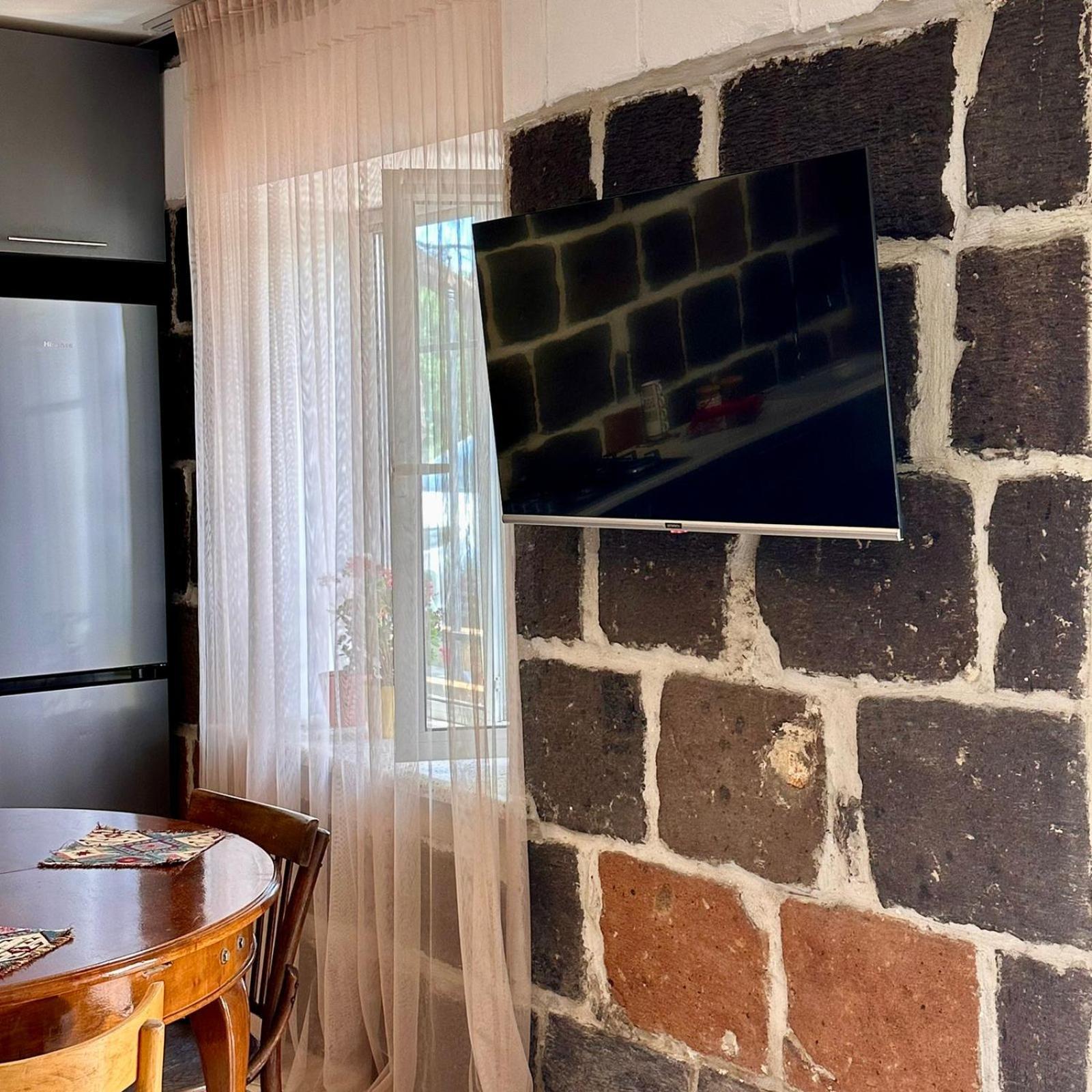 Eco House Apartment Gyumri ภายนอก รูปภาพ