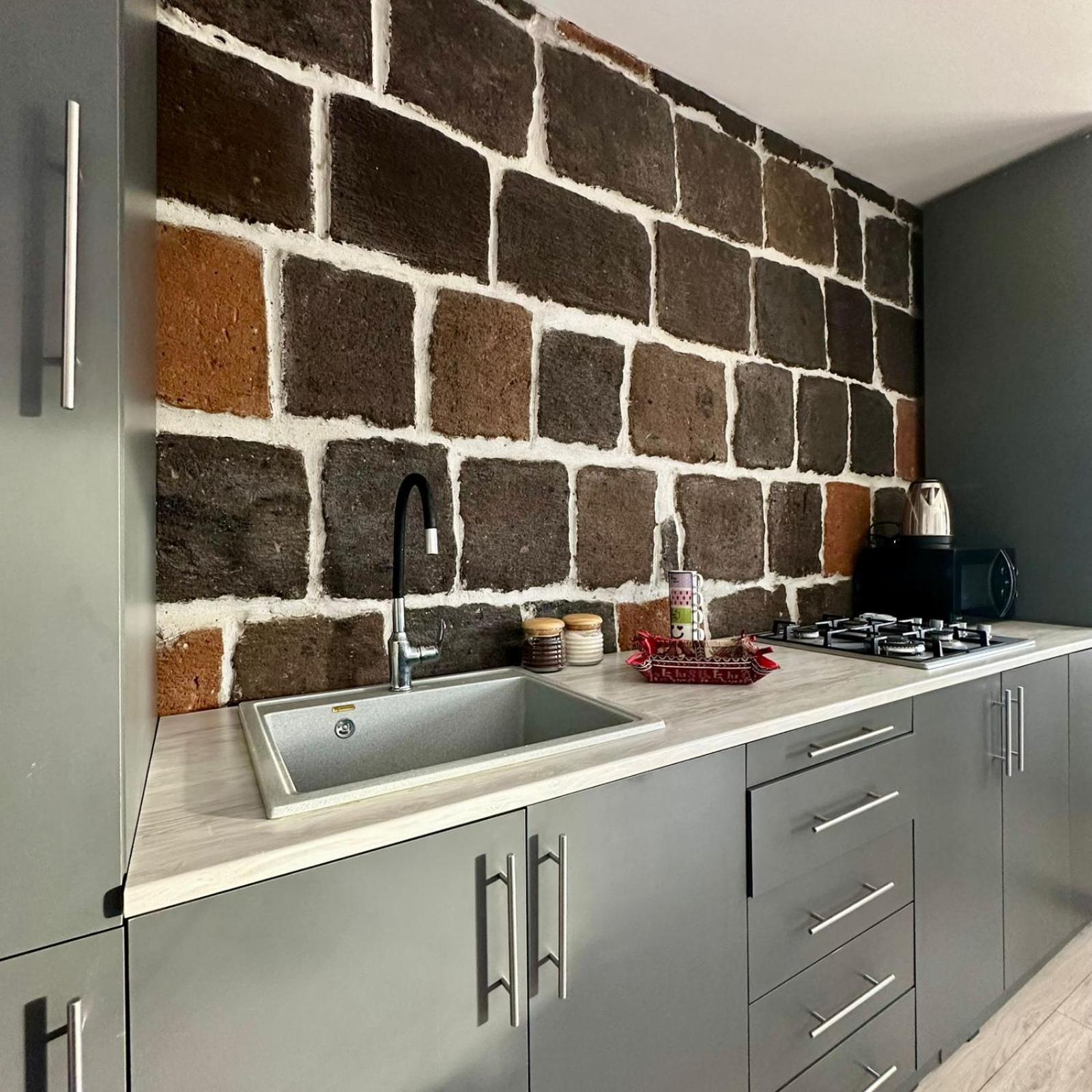Eco House Apartment Gyumri ภายนอก รูปภาพ